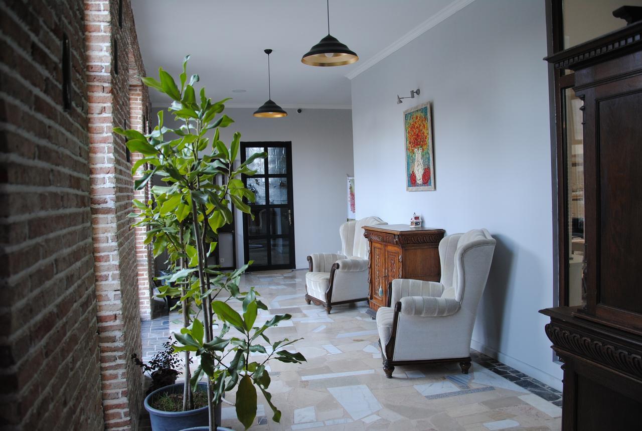 Gremi Hall Hotel Ngoại thất bức ảnh